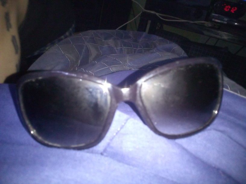 Woman's Sunglasses