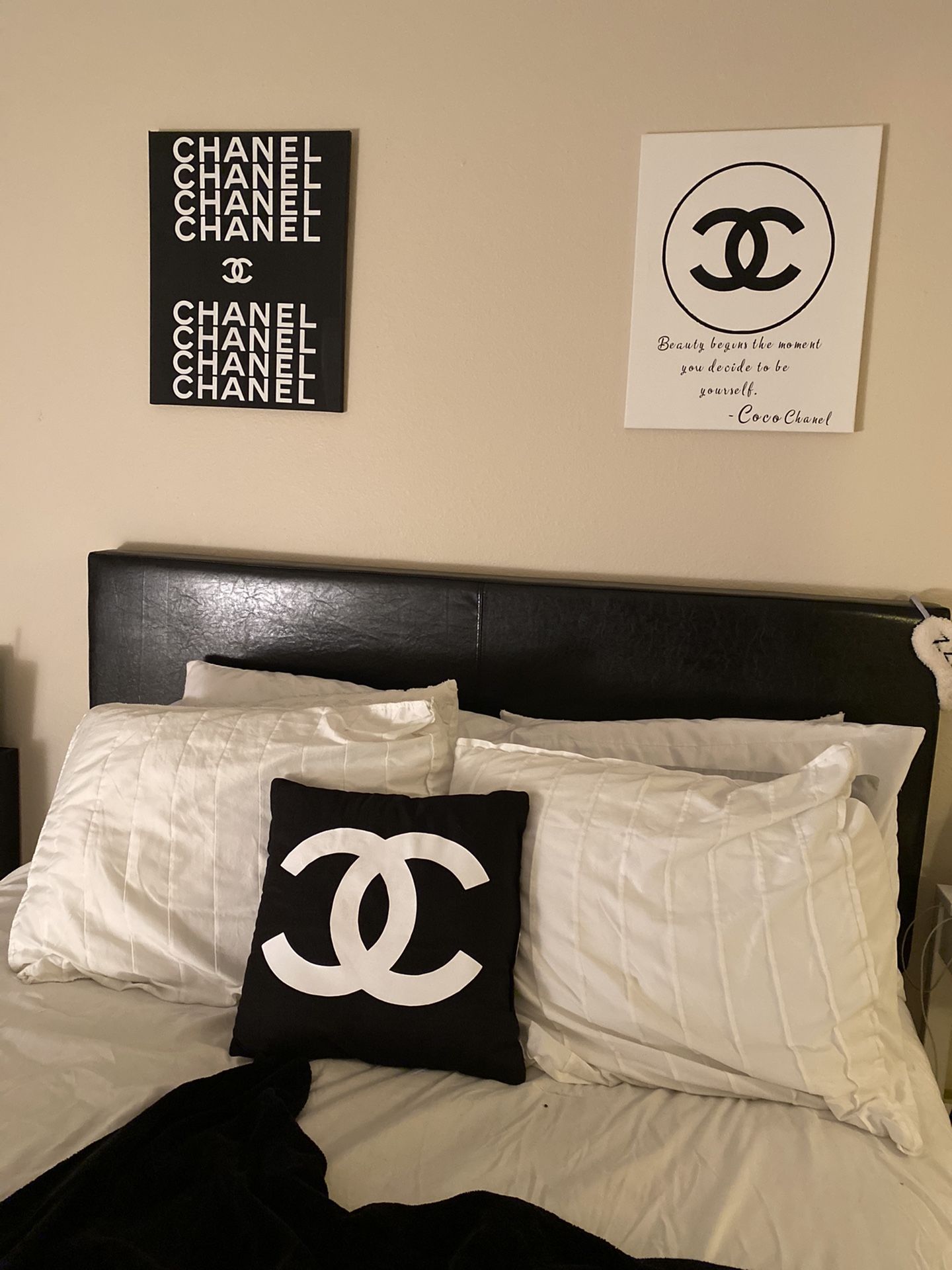 Wall art canvas