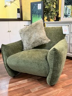 NEW Atlas Accent Chair