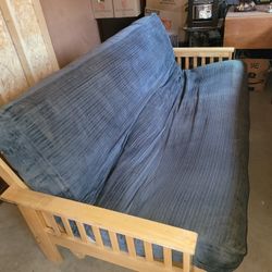 Futon 
