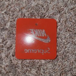 Nike Sb Supreme Tag