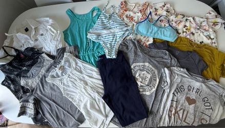 Clothes for a 14-16 year old girl