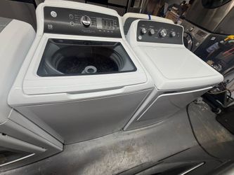 GE Agitator Glass Top Washer & Dryer Set