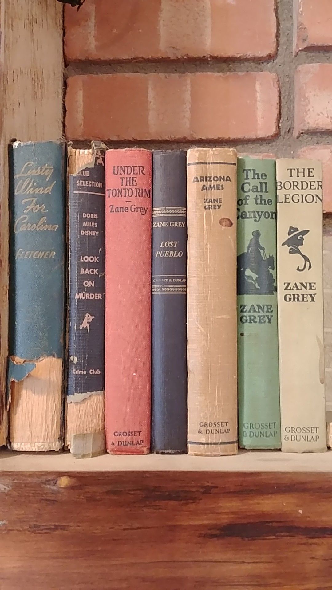 Lot of antique Zane Grey, Doris Mikes Disney, Fletcher Books