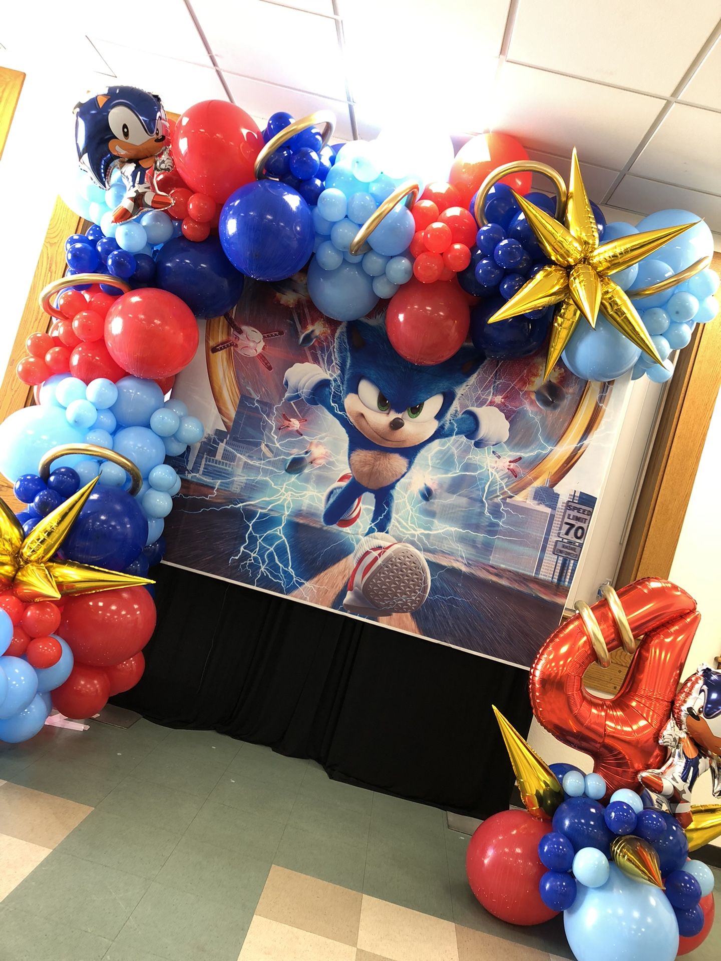 Sonic Balloons Garland