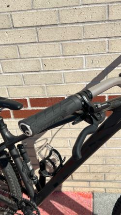 Trek marlin 8 gen 3 size medium