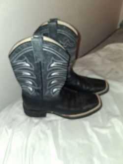 Men's Boots size 9.5:Black and Grey
