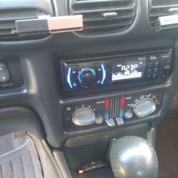 Car audio installs, amps, tvs, speakers/subs,