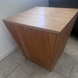 Pair Wood Storage Cube End Tables Lift Top Nightstands Mid Century Style