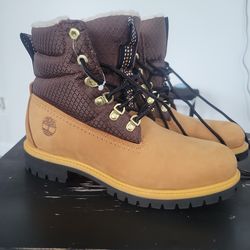 Men's Timberland Boots Size 8