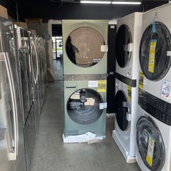 🚨ON SALE NOW🚨LG Green Washer And Gas Dryer Tower Stackable ‼️