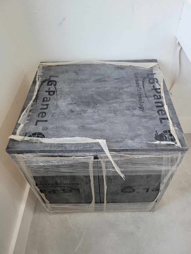 Floating Shelve Gray