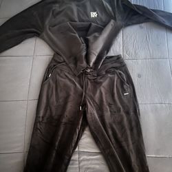 Tracksuit 