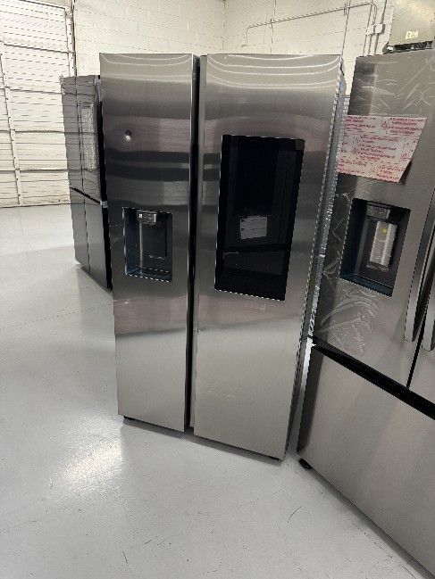 Refrigerator New with Warranty Smart Hub Touch Screen Apps