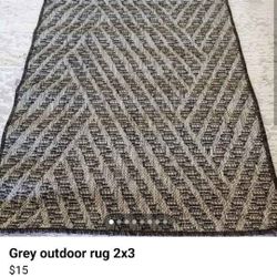 Grey Outdoor Rug 2x3 