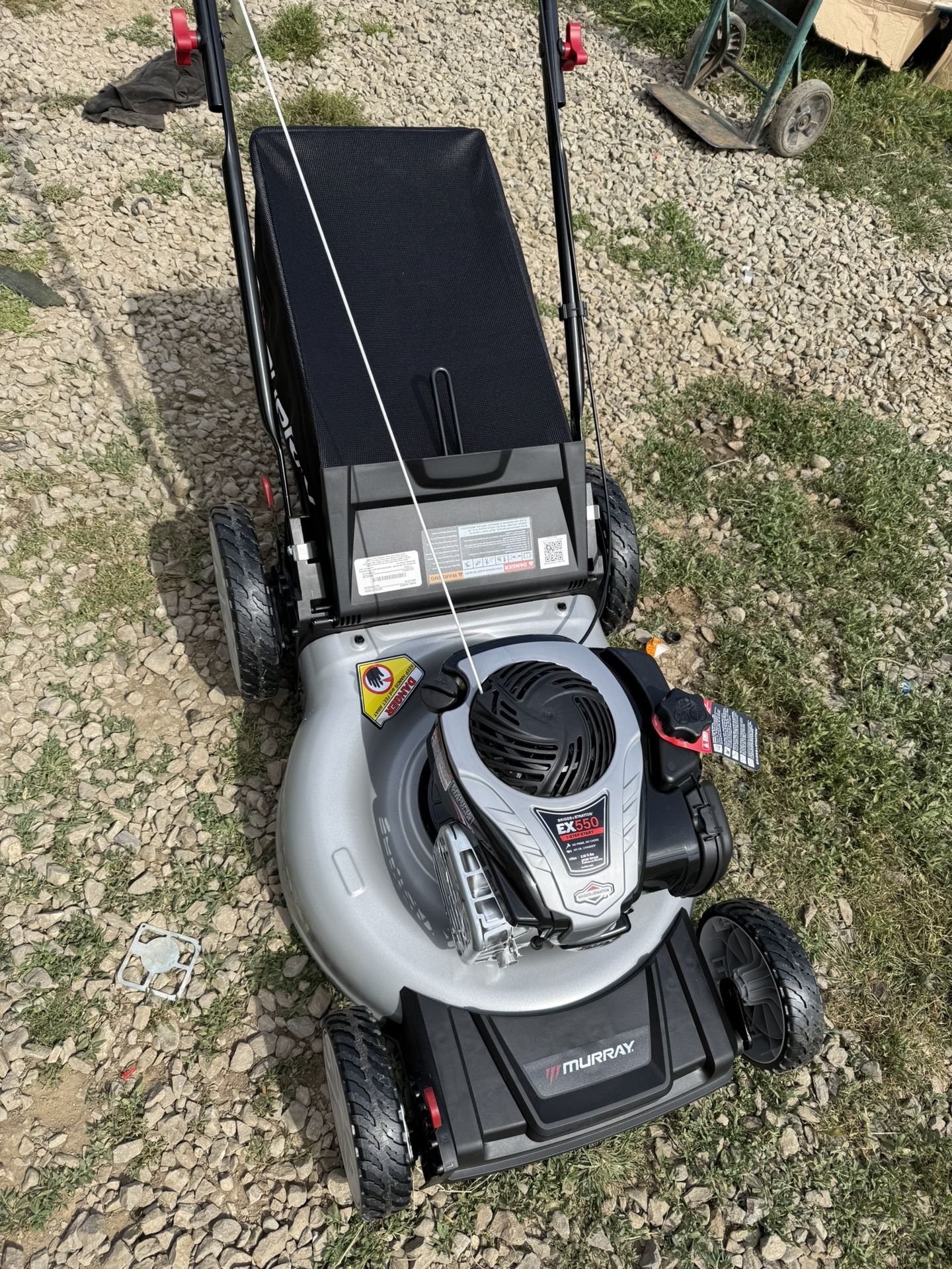 Murray 21 140 cc Briggs and Stratton Walk Behind Gas Push Lawn - Main Image