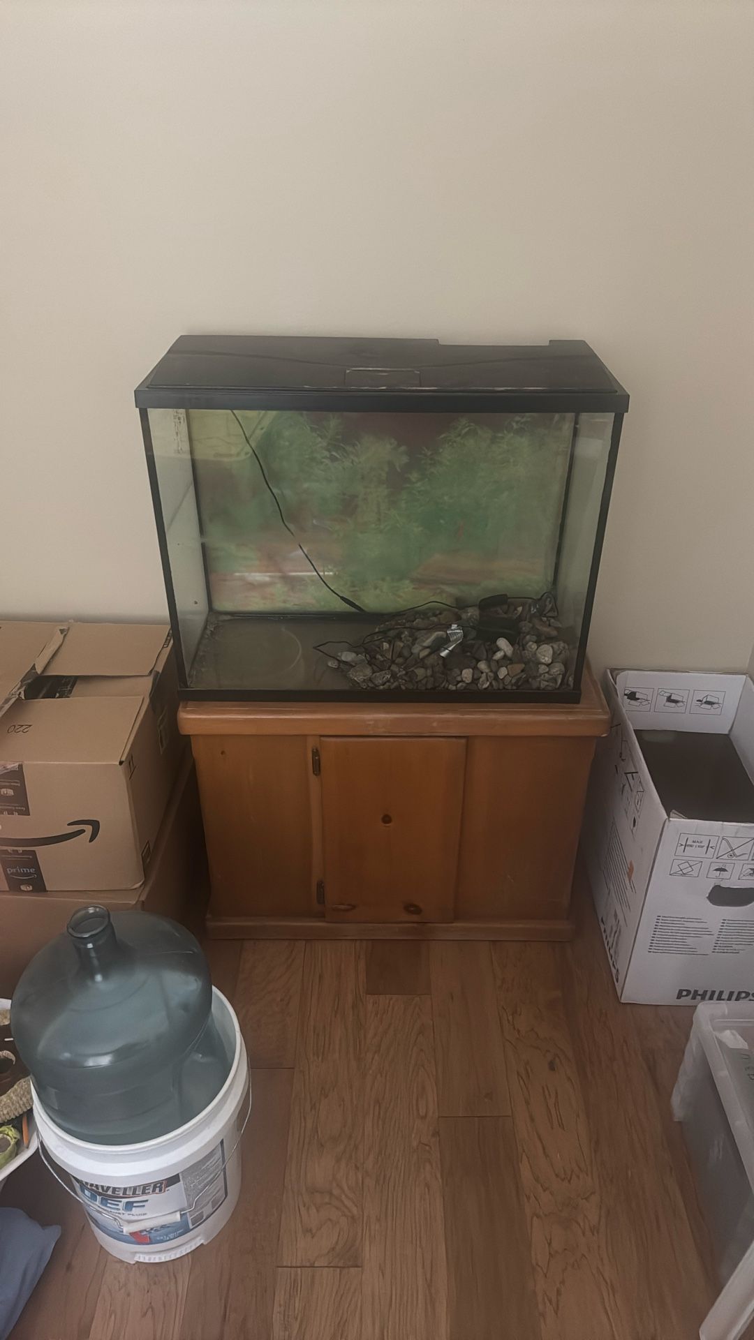 40 Gal Fish Tank And Stand