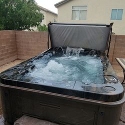 Coast Spas Mirage Curve 8 Person Hot Tub

