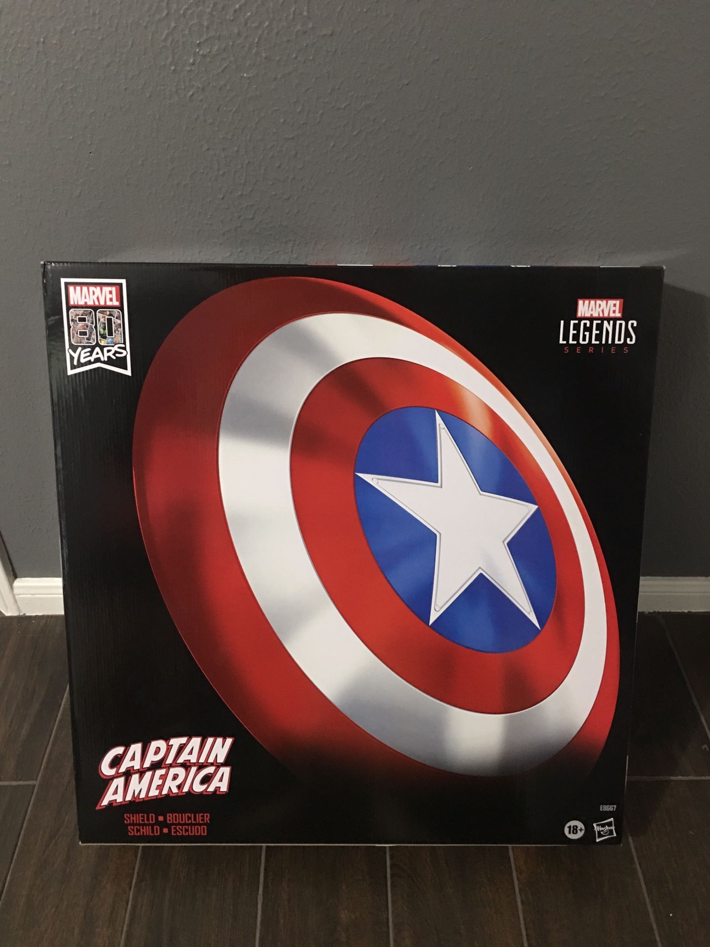 Marvels Captain America Shield Legends 80th year Edition