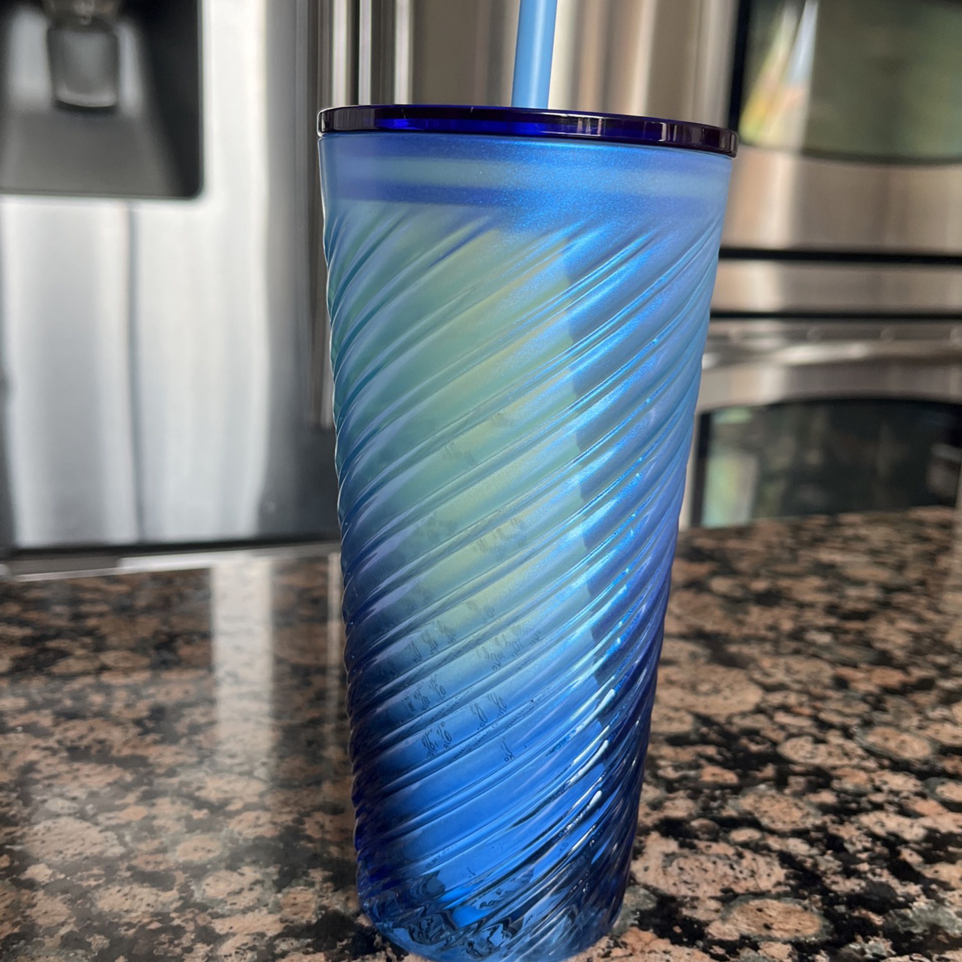 Starbucks 2023 Blue Diagonal Sheen Ombre  Swirl Glass Tumbler new realese !