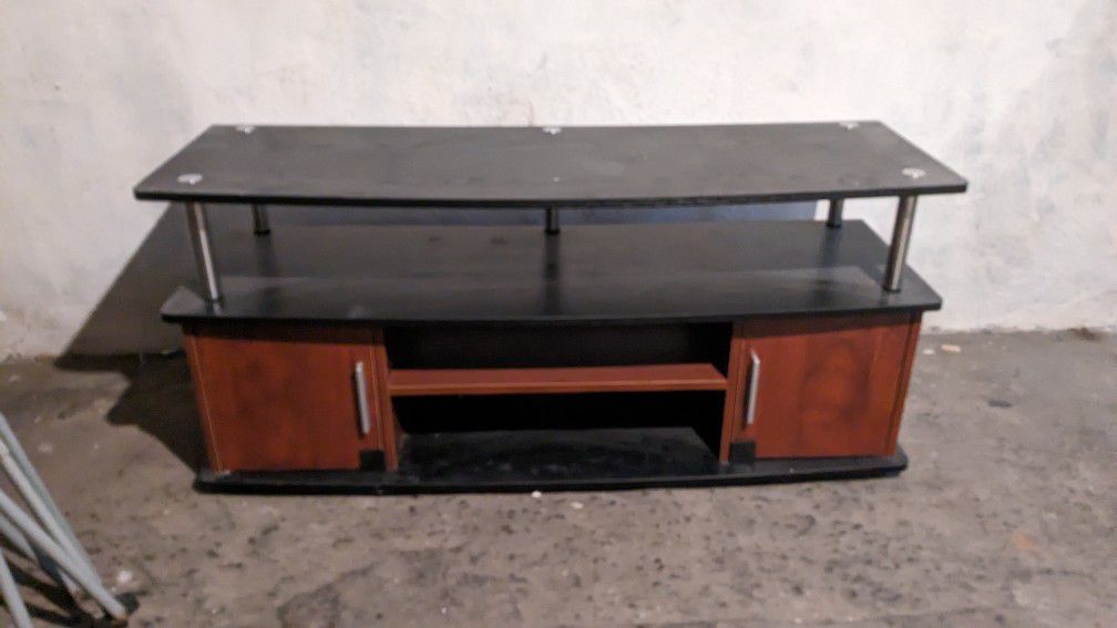 TV Stand / Media Console 
