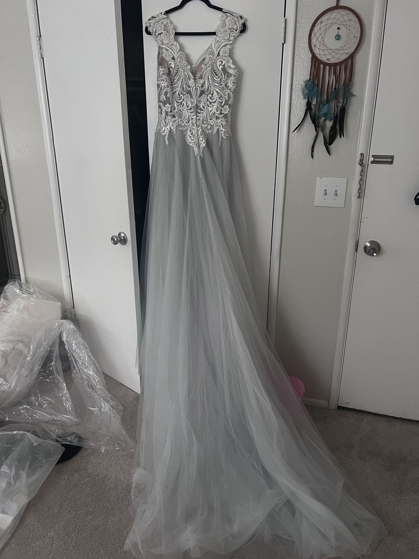 wedding dress