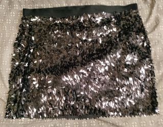 Express sequins skirt