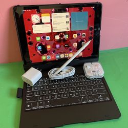 Apple IPad 9th Generation (10.2” Retina /Touch ID /IOS 18/ 2021 Model) 64GB with Pen, Keyboard  & Accessories