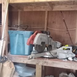 Milwaukee Slide  Compound Miter Saw