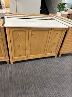 48” Bathroom vanity in wood color