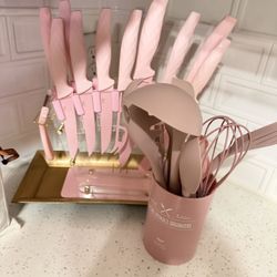 Pink Knife Set And Utincels
