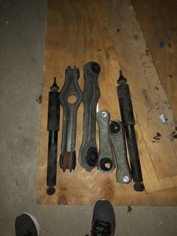 Stock 04 mustang rear upper and lower controller arms and struts