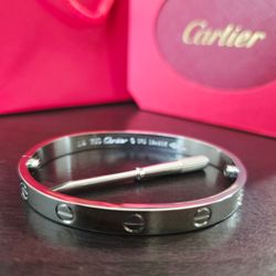 Beautiful Silver Bracelet