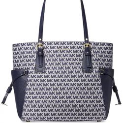 New Michael Michael Kors Voyager East West tote