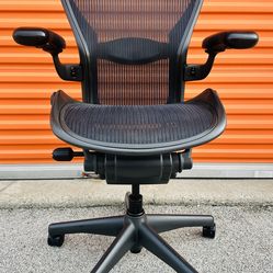 Herman Miller Aeron Chair – Size B, Fully Loaded