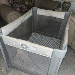 Grace Playpen 