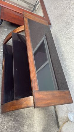 TV Stand / Entertainment Table