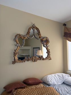 Ornate Gold Baroque Wall Mirror
