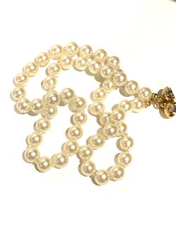 Nice white knotted faux pearls wedding 19”