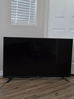 50" 4K UHD Frameless Xumo Smart TV