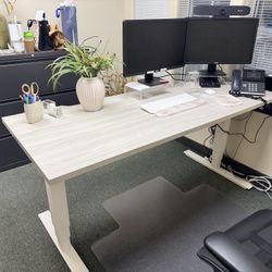 Adjustable Desk