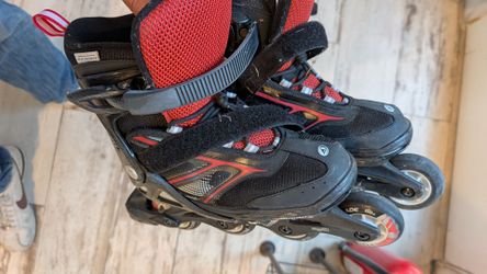Adjustable rollerblades size 5 - 8  roller blade skates spitfire xt