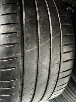 Tengo 1 llantas 295/30ZR21 102Y MICHELIN POLT SPORT 4S T2