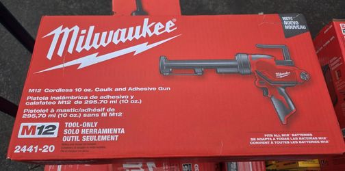Milwaukee
M12 Adhesive and Caulk Gun NEW. 
