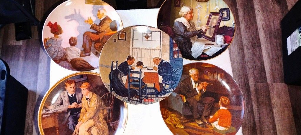 # π¨ Own a Piece of American Art History! π¨
**Edwin M. Knowles Norman Rockwell Collector Plates**