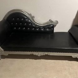Chaise lounge 