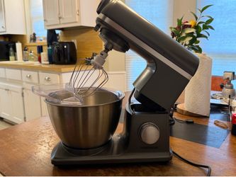 Farberware SM3481RBG Counter Top Stand Mixer with Bowl Cover and One Attachment