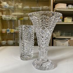 Crystal vase Flower arrangement