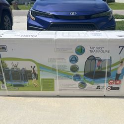Sportspower 7' My 1st Trampoline for Kids 3-10 with Safety Enclosure Blue and Green 