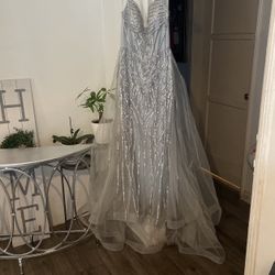 Vestido Elegante. Size L